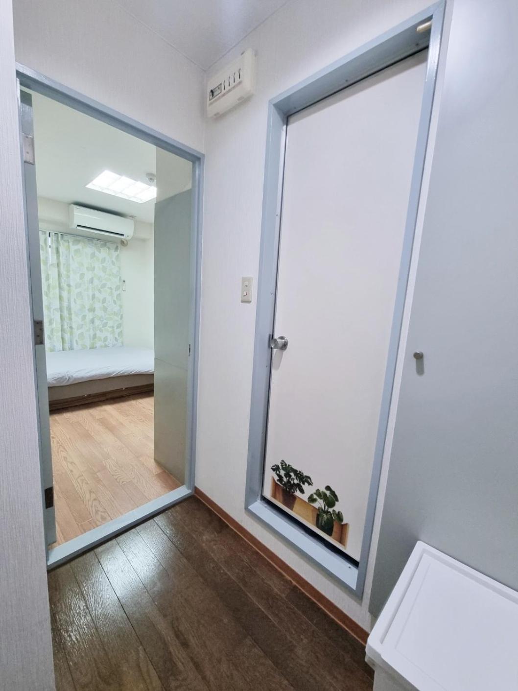 오사카 네코하우스 난바점 Apartment Exterior foto